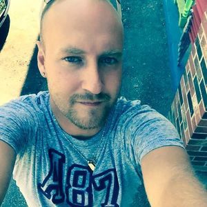 Meet your Posher, Richard